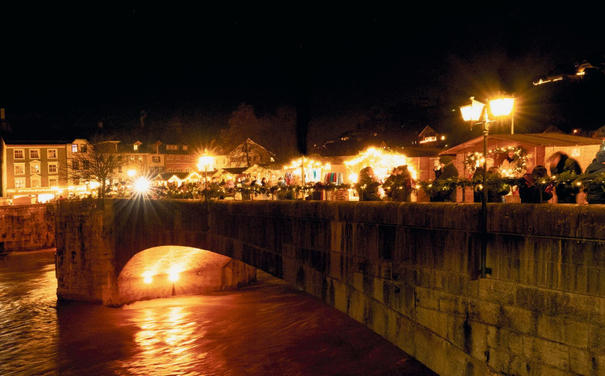 Die grenzüberschreitende Altstadtweihnacht lädt zum Flanieren und Geniessen ein.